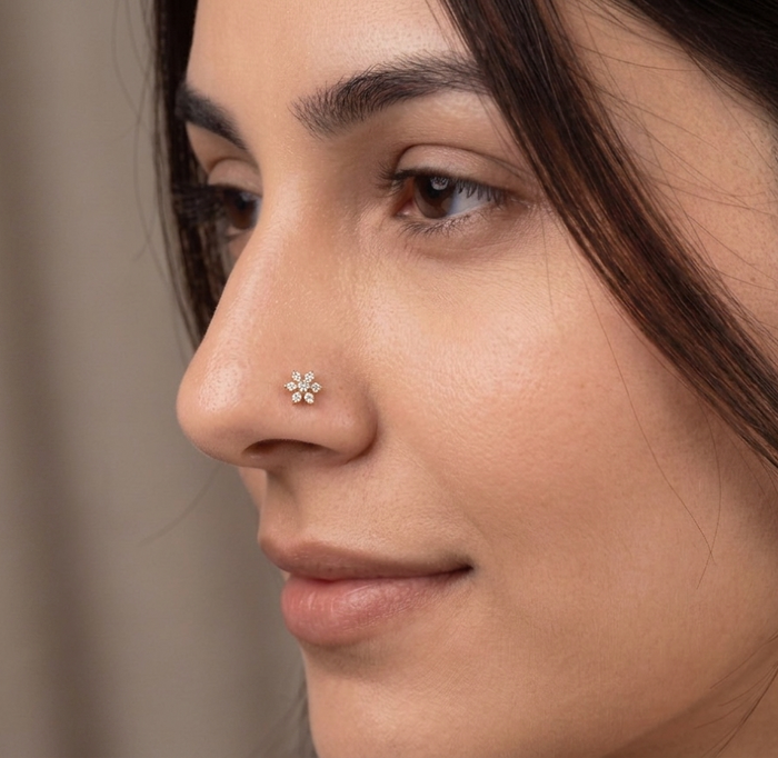 AURENZA DIAMOND NOSE PIN