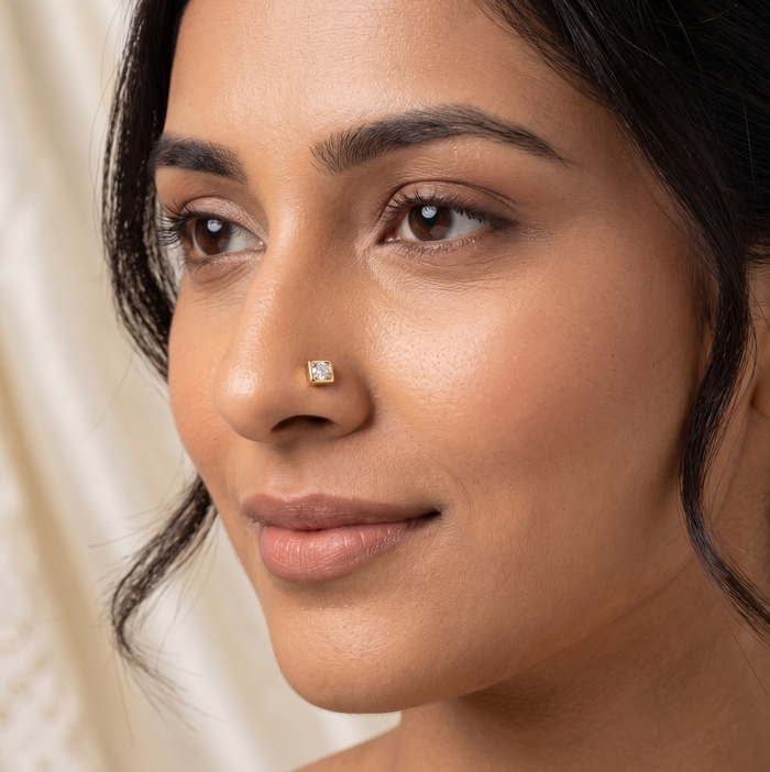 AURIELLE DIAMOND NOSE PIN