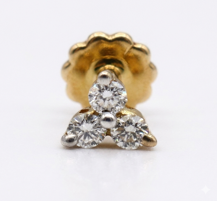 DORA DIAMOND NOSE PIN