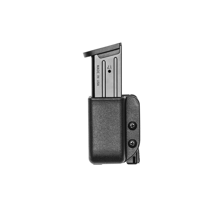 Blade-Tech’s Signature Single Mag Pouch with a GL 9-40 magazine
