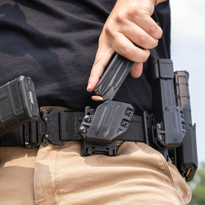 Velocity OWB Multi-Fit Mag Pouch