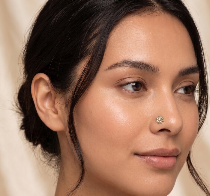 YANIA DIAMOND NOSE PIN